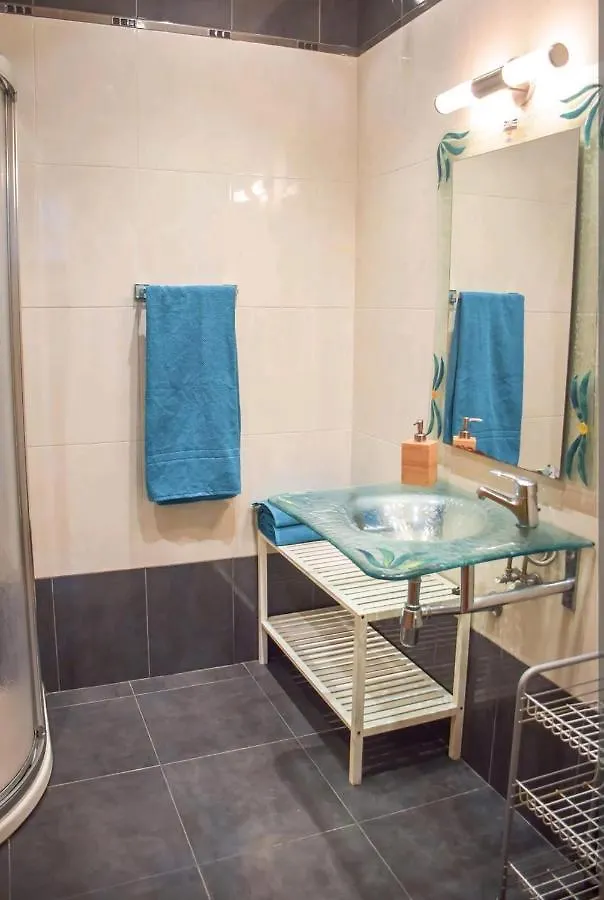Apartamento Casa Naranja - Centrally located, spacious, unique San Sebastián España