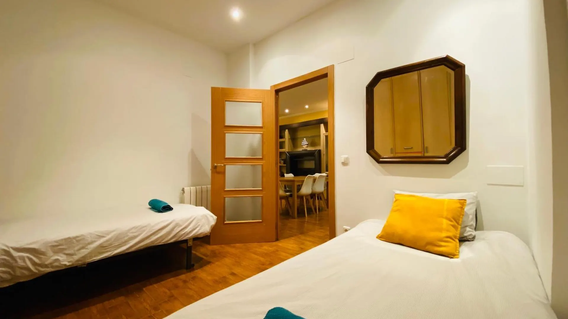 Casa Naranja - Centrally located, spacious, unique San Sebastián Apartamento